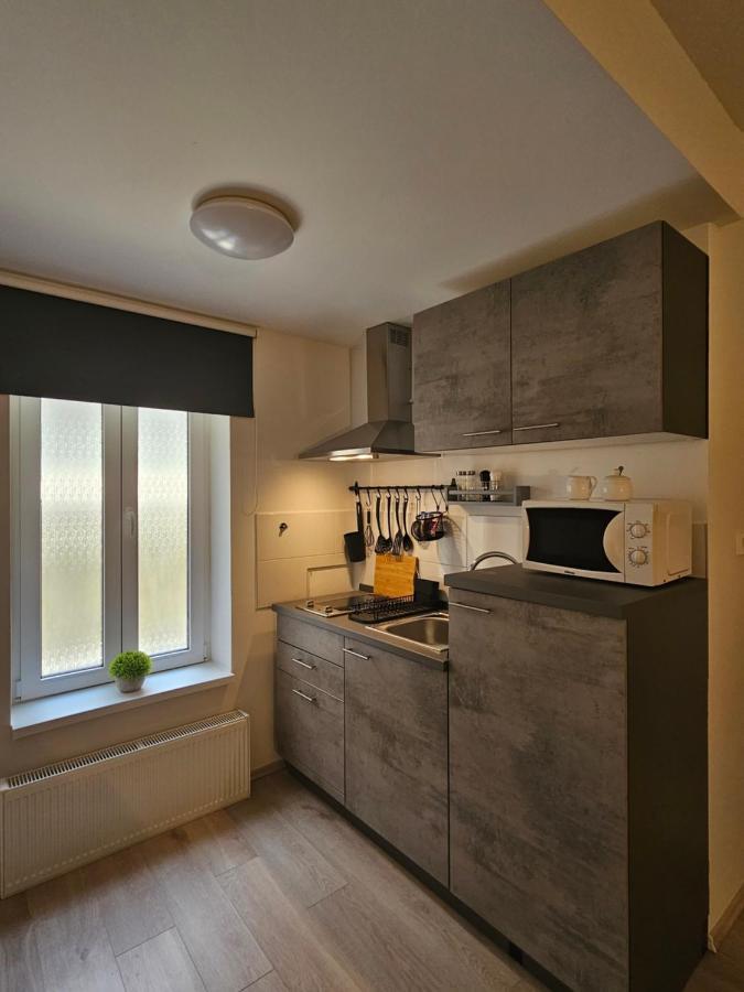 Golden Sun Appartement Zagreb Buitenkant foto